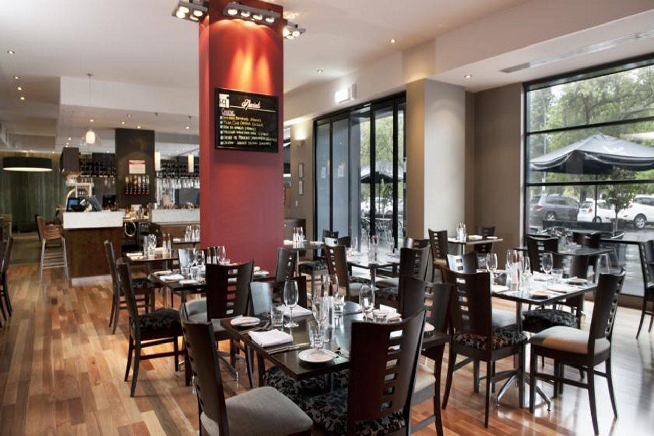 Hotel Mantra Hindmarsh Square Adelaide Esterno foto